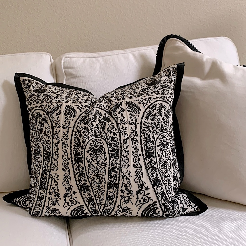 Ethan Allen Linen Paisley Pillow